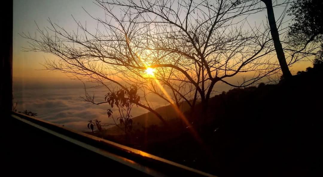 Ta Xua Casablanca Homestay Bac Yen Esterno foto